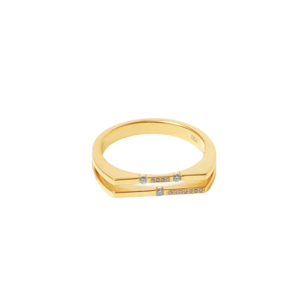 18k gold ring with diamonds, additional view