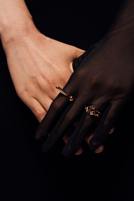 Flow Pause Return Ring, 18K Yellow Gold, Diamonds