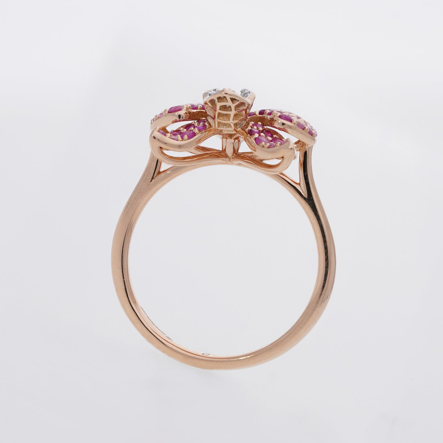 Ranimor Sapphire Orchid Ring in 18K rose gold, side view