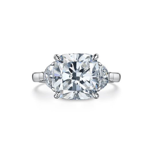 Verbesa Atelier 5.51ct cushion-cut lab-grown diamond three-stone engagement ring in platinum, angled view