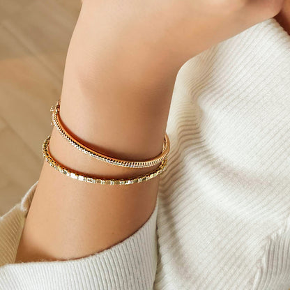 Eternal Glow Bangle Bracelet