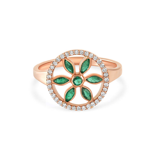 7LEAVES Unlock rose gold ring with emeralds and diamonds on a white background