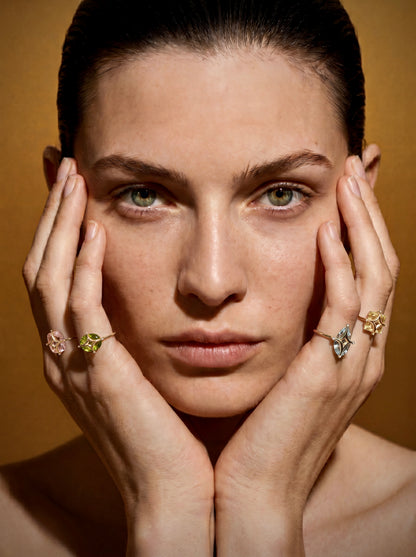 Tesra Peridot Ring