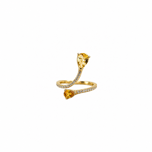 18k gold ring with citrine and diamonds