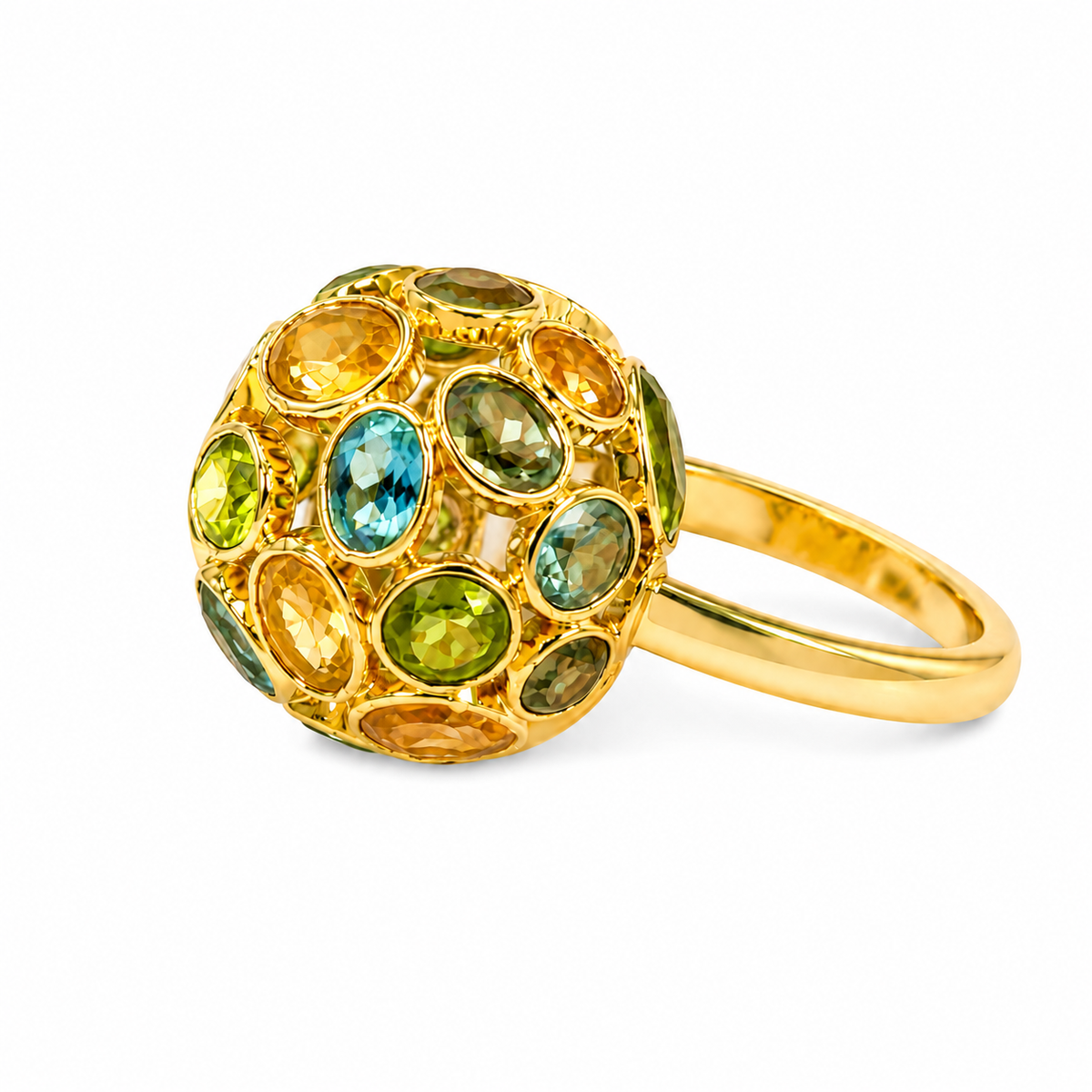18k gold ring with natural gemstones