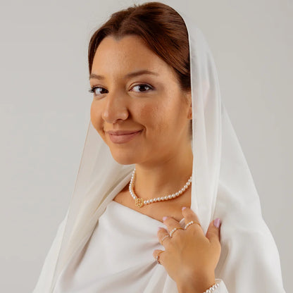 ABALII Hikayat Al-Zaman pearl necklace worn