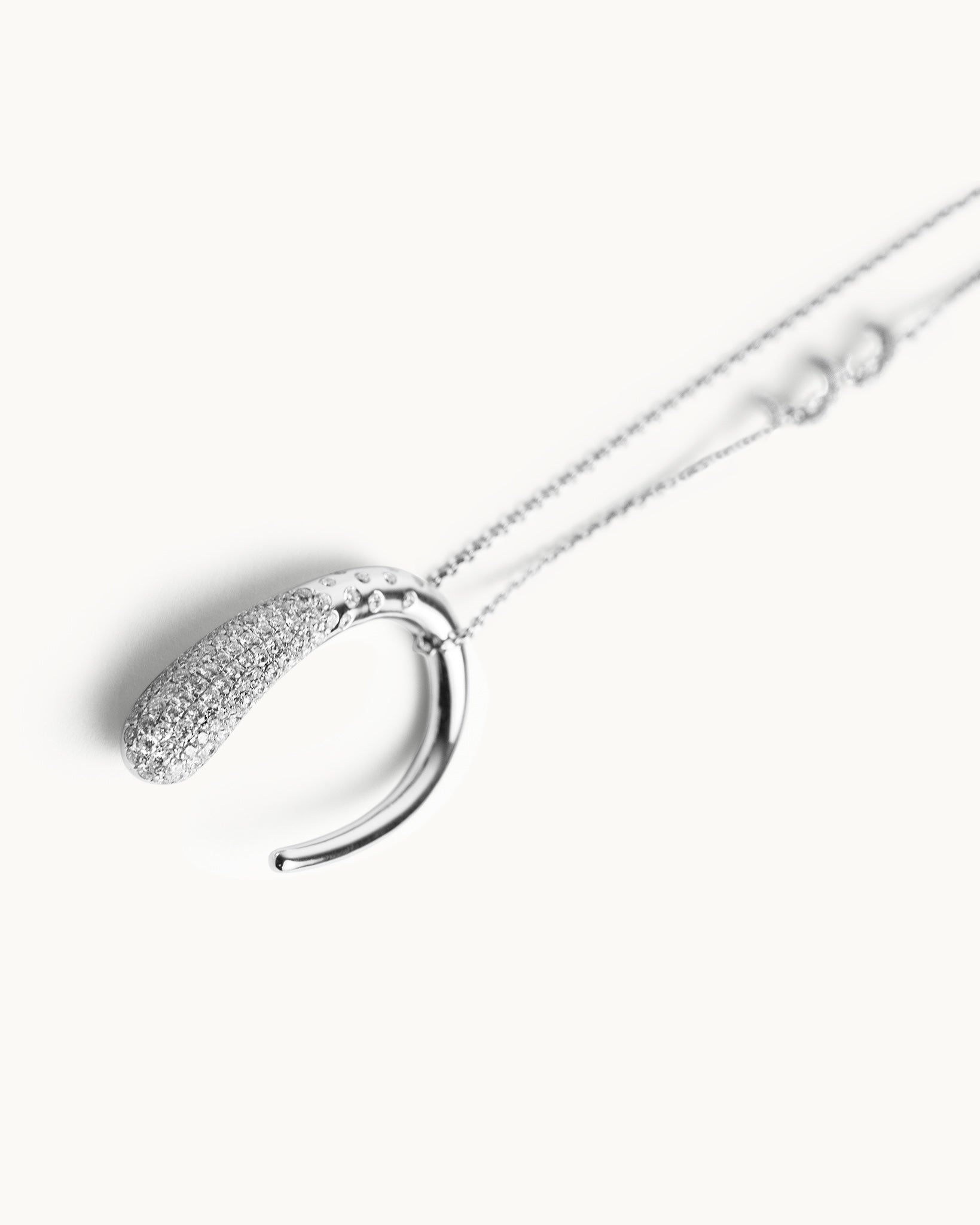 ALLAMI Ezil Necklace with Diamond in white gold, alternate angle