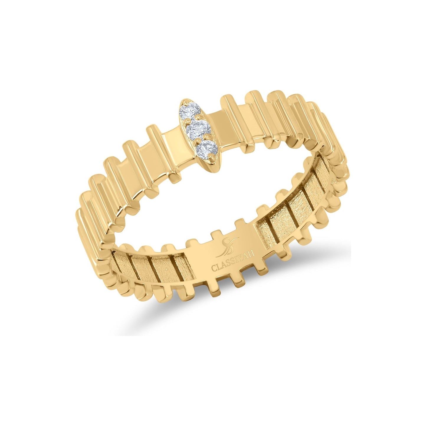 Classiyah Diamond Whisper Ring in 18K gold with diamonds