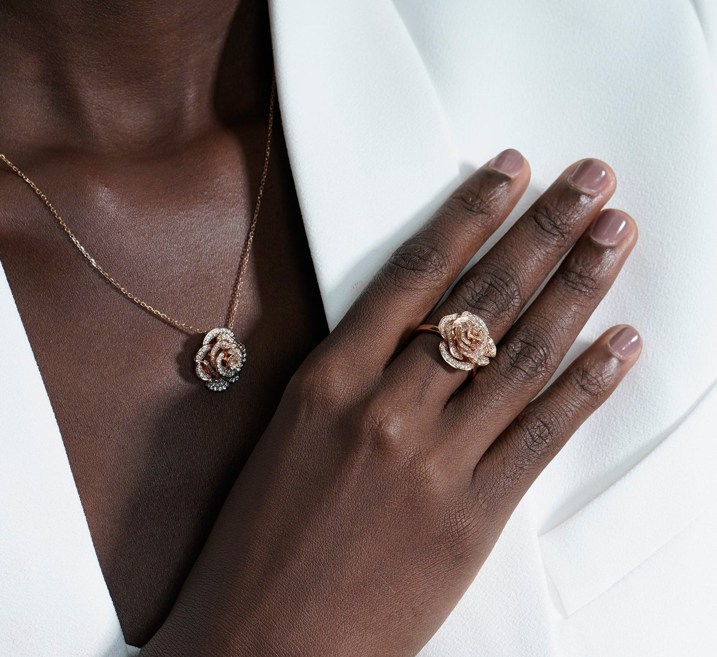 D’NOUR Rose Thank You Full Diamond Ring lifestyle image
