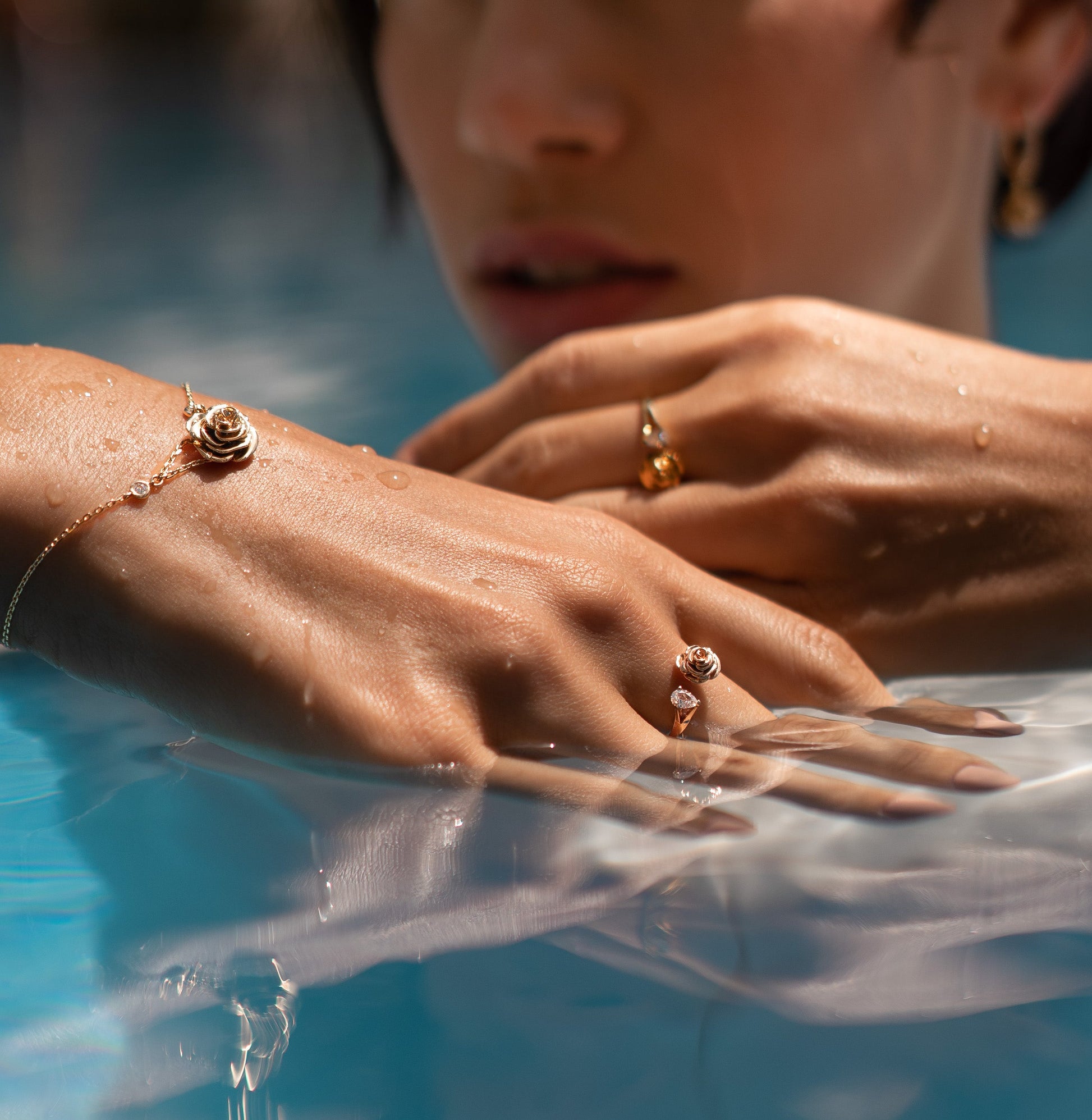 D’NOUR Rose Thank You Gold Mini Bracelet lifestyle image
