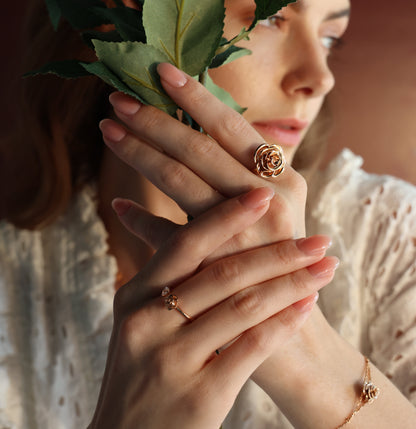 D'NOUR Rose Thank You Gold Ring lifestyle image