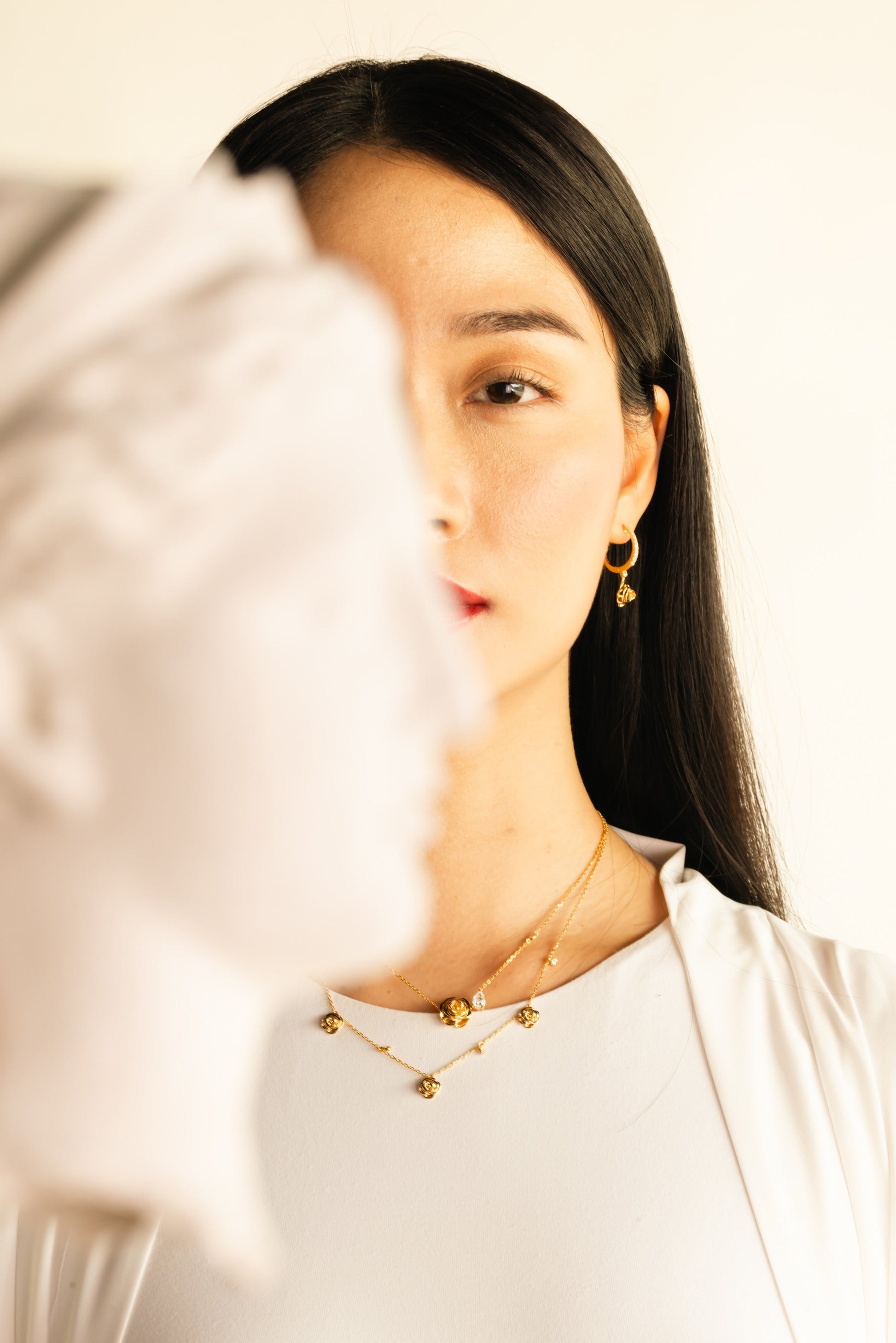 D'NOUR Rose Thank You Pear Diamond Pendant lifestyle image