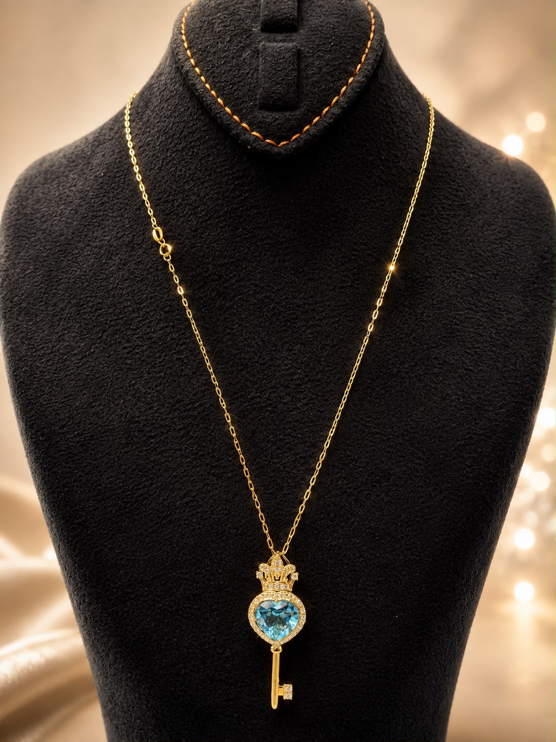 DTopaz Topaz Royal Key & Chain