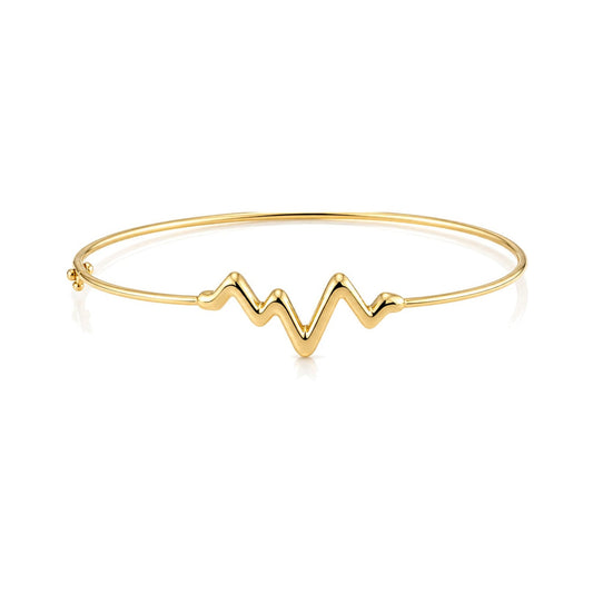 Gaia Gold Pulse Gold Bangle in 18K yellow gold, front angle