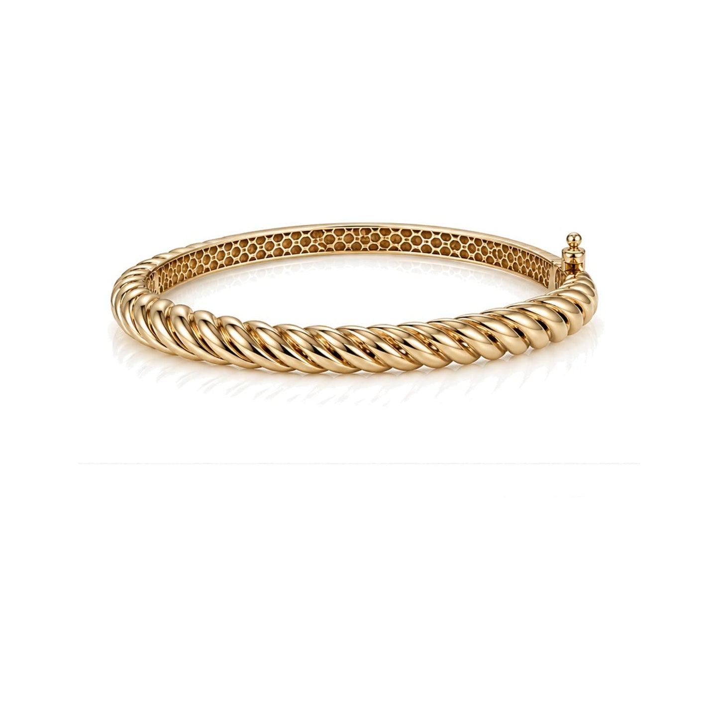 Gaia Gold Twist Bangle in 18K yellow gold
