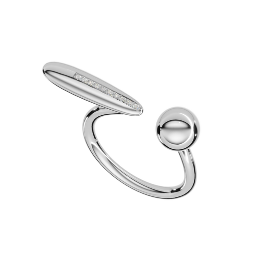 Sankhara Flow Pause Return ring in 18K White Gold with diamonds