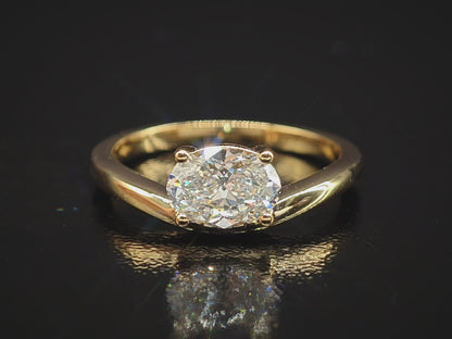 Luna Ring