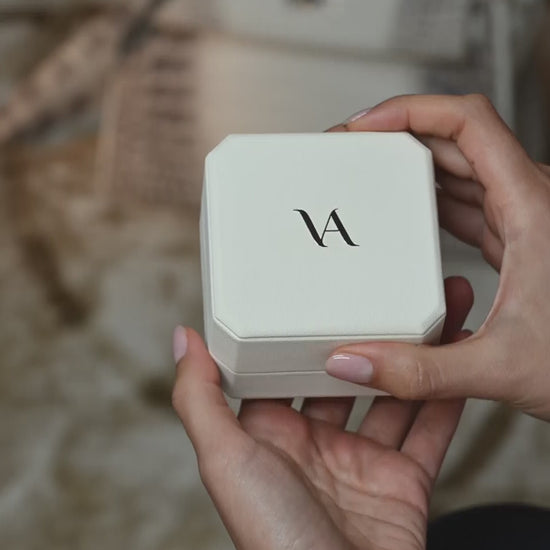Verbesa Atelier Toi et Moi heart-cut lab-grown diamond ring video