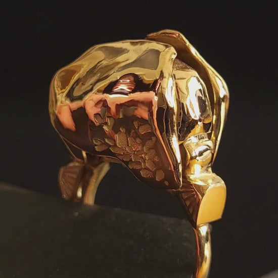 Gold ring