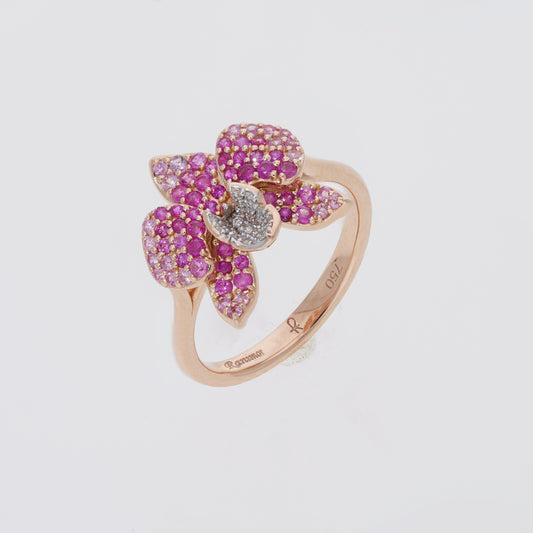 Ranimor Sapphire Orchid Ring in 18K rose gold, three-quarter view