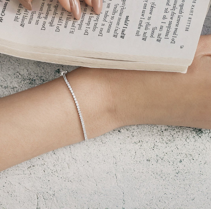 Rupali Adani Ultralight white gold diamond bracelet worn on the wrist