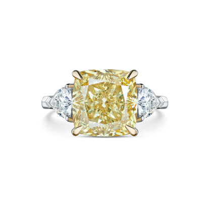 Verbesa Atelier Fancy Yellow cushion lab-grown diamond ring, front view