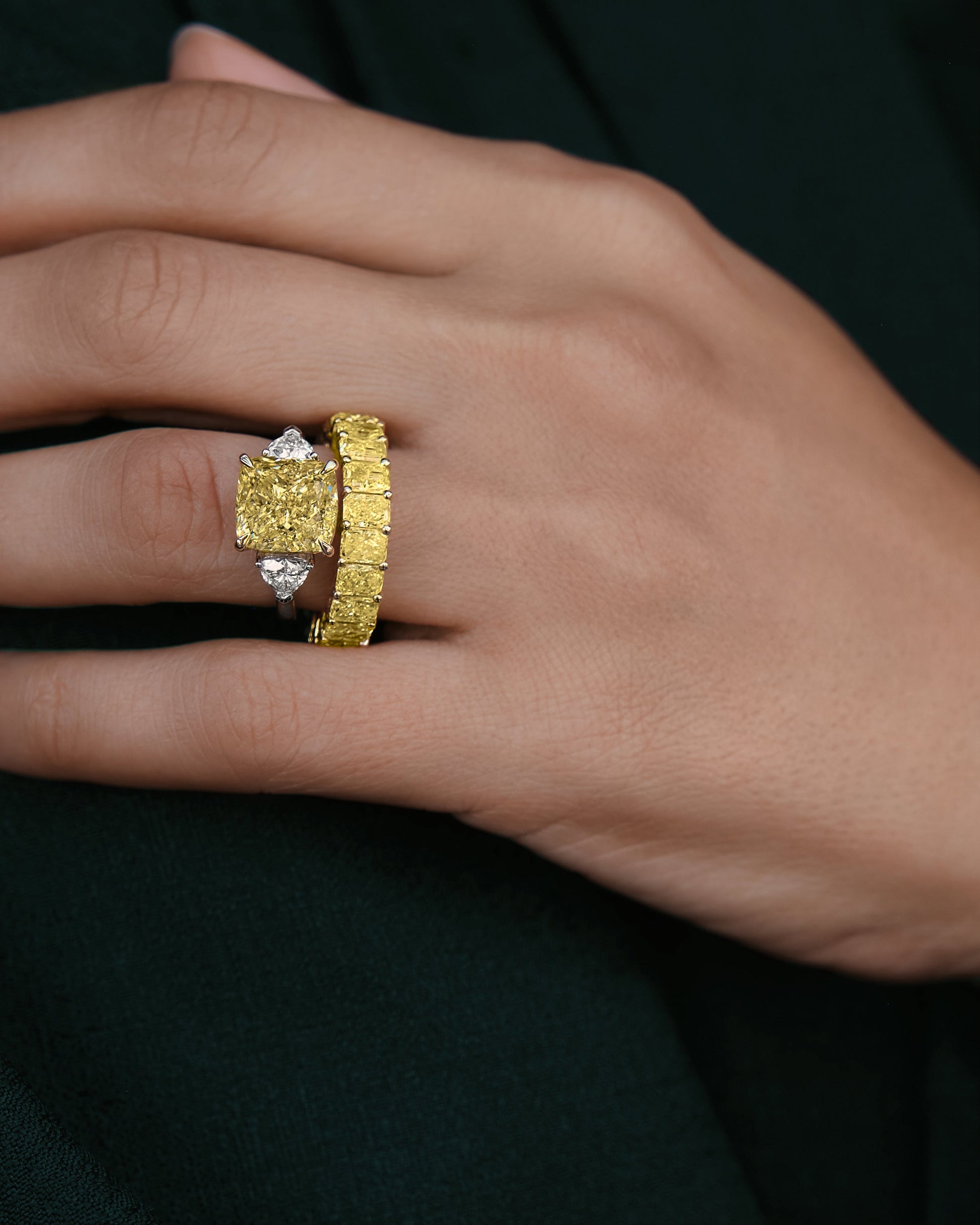 Verbesa Atelier Fancy Yellow lab-grown diamond rings worn on the hand