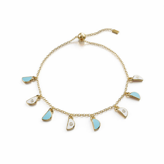 Amara Charm Bracelet in yellow gold – front view